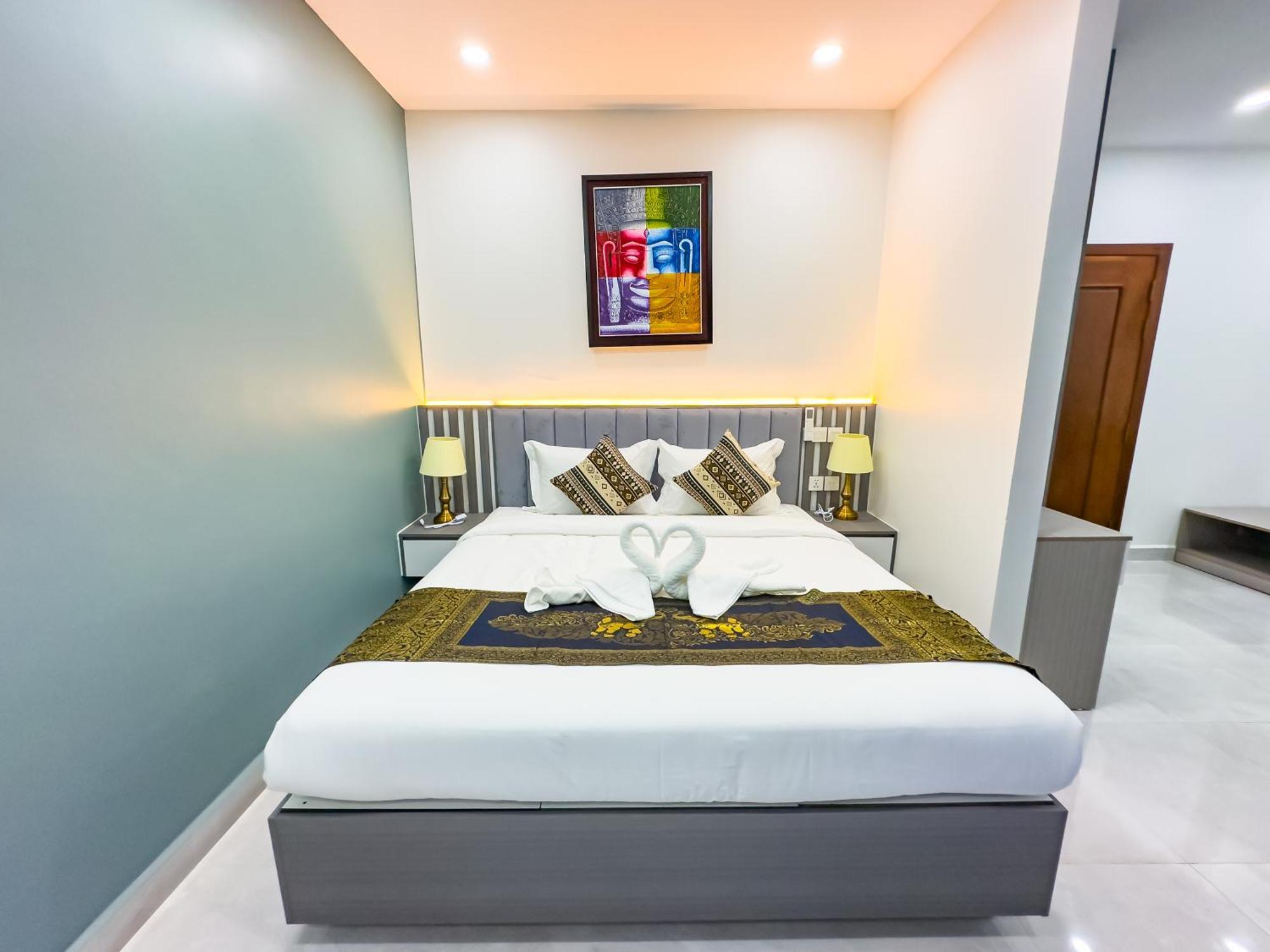 C-Hotel Сіануквіль Екстер'єр фото